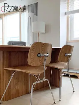 Обеденный стул из нержавеющей стали, скандинавский креативный дизайнерский стул со спинкой из цельного дерева, домашний обеденный стол и стул, легкие роскошные изогнутые DCM