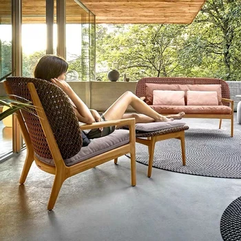 Тиковый диван для отдыха на природе, вилла, балкон, водонепроницаемая и солнцезащитная комбинация садовых диванов из ротанга во дворе