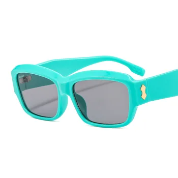 Новые квадратные Красочные солнцезащитные очки, женские модные градиентные оттенки, UV400, мужские металлические заклепки, двухцветные солнцезащитные очки