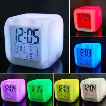 Светодиодный цифровой будильник Модные электронные часы Многофункциональный цифровой будильник Термометр Светящийся Куб 7 Цветов Детский будильник