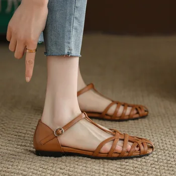 Модные женские сандалии 2023, летние винтажные плетеные сандалии с ремешком и пряжкой в одно слово, Римские туфли на плоской подошве с низким каблуком