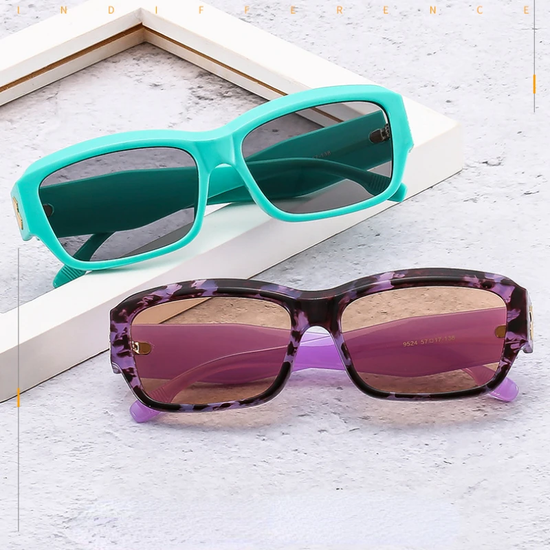 Новые квадратные Красочные солнцезащитные очки, женские модные градиентные оттенки, UV400, мужские металлические заклепки, двухцветные солнцезащитные очки . ' - ' . 1