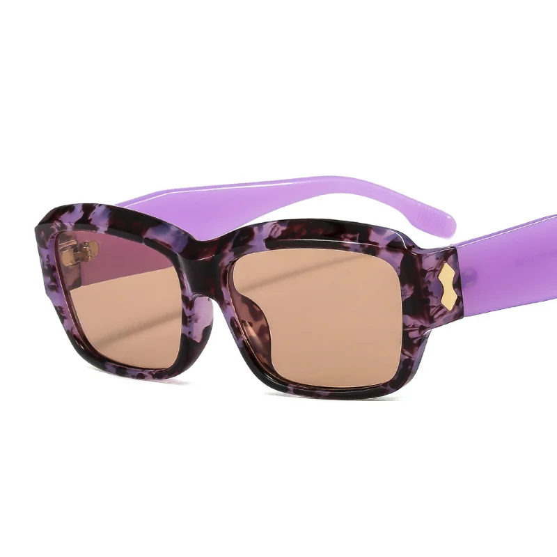 Новые квадратные Красочные солнцезащитные очки, женские модные градиентные оттенки, UV400, мужские металлические заклепки, двухцветные солнцезащитные очки . ' - ' . 2